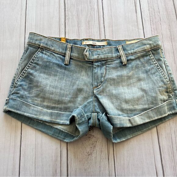 Meltin Pot 27 Patty Cuffed Jean Shorts - Picture 1 of 5